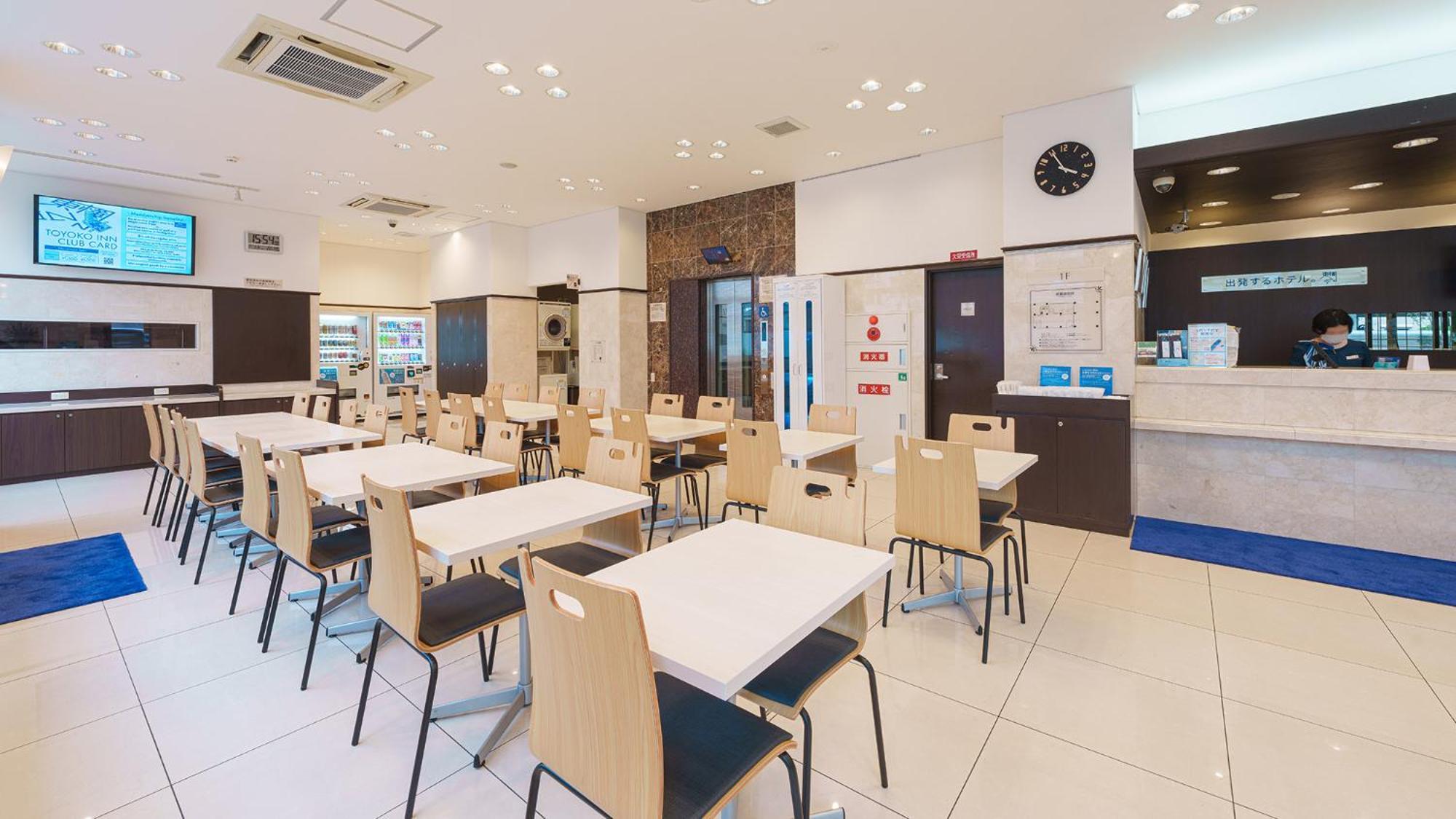 Toyoko Inn Shin-Osaka-Eki Higashi-Guchi Екстер'єр фото