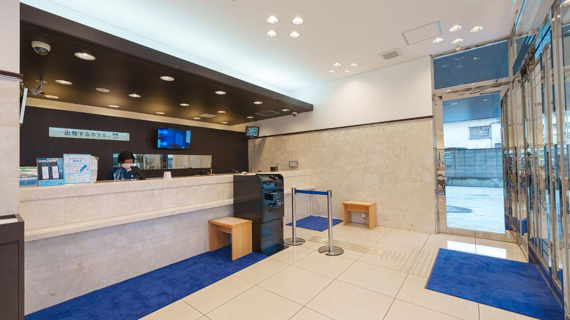 Toyoko Inn Shin-Osaka-Eki Higashi-Guchi Екстер'єр фото